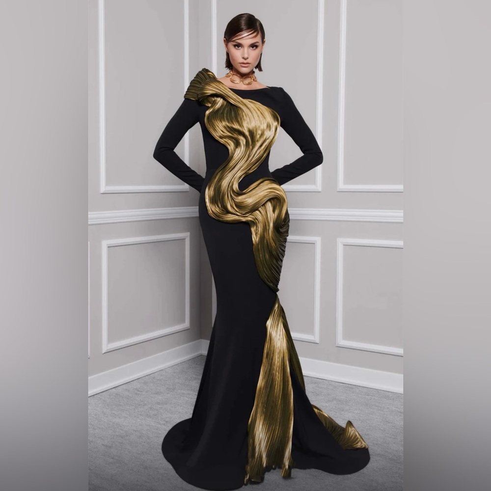 Elegant Black and Gold Evening Gown